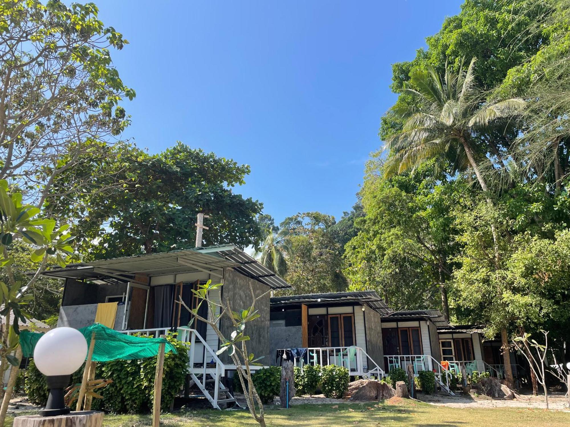 Koh Ngai Sea Open Resort Extérieur photo